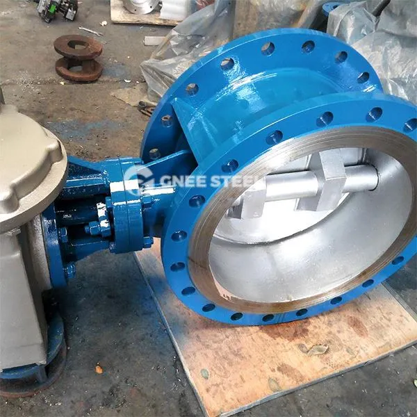 Rass suðu þrefaldur offset fiðrildi lokar